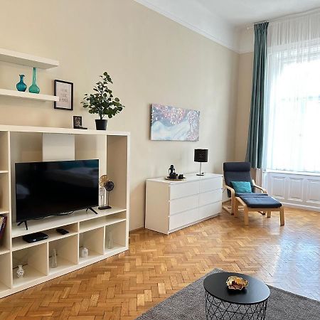 Orangehomes Peaceful Apartment Next To Central Market Hall Budapest Esterno foto