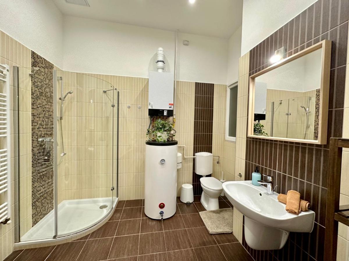 Orangehomes Peaceful Apartment Next To Central Market Hall Budapest Esterno foto